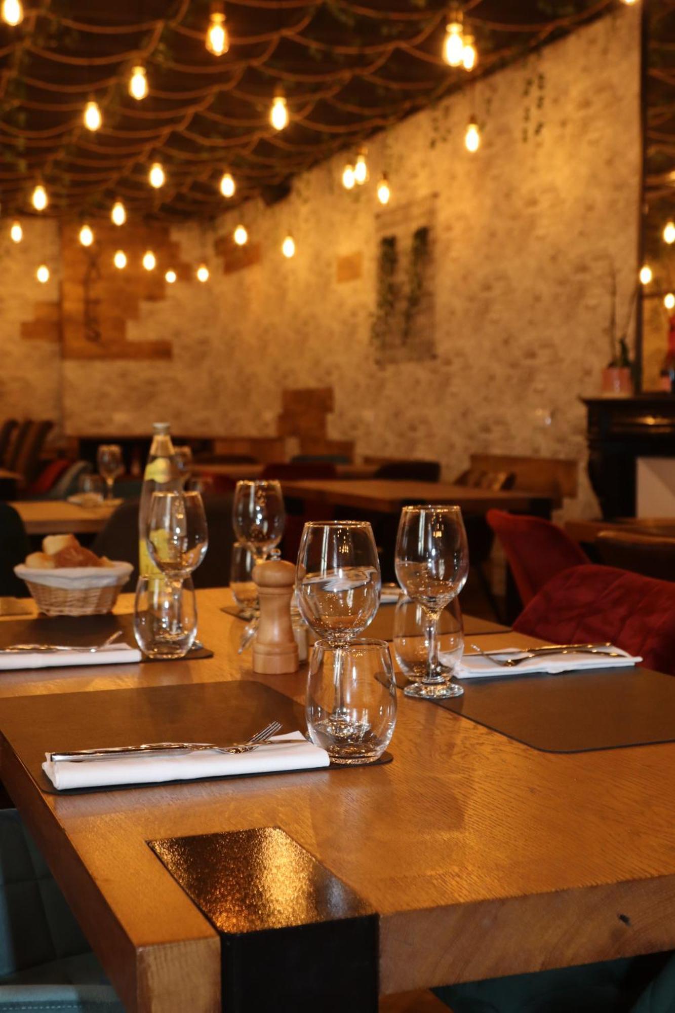 & Restaurant Le Patio Vichy